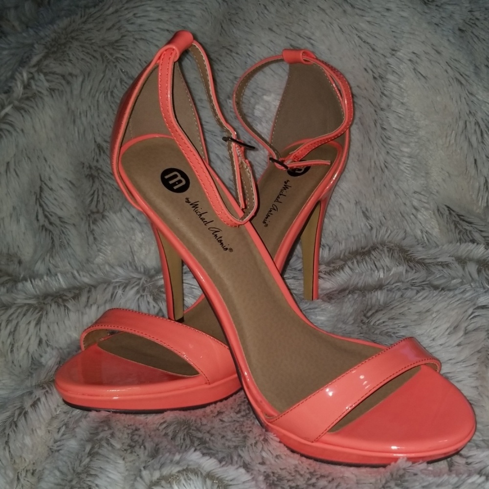 Michael Antonio Heels